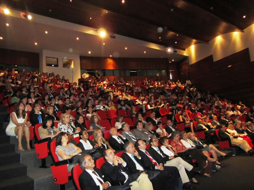 GRANDE SUCESSO DO CONGRESSO